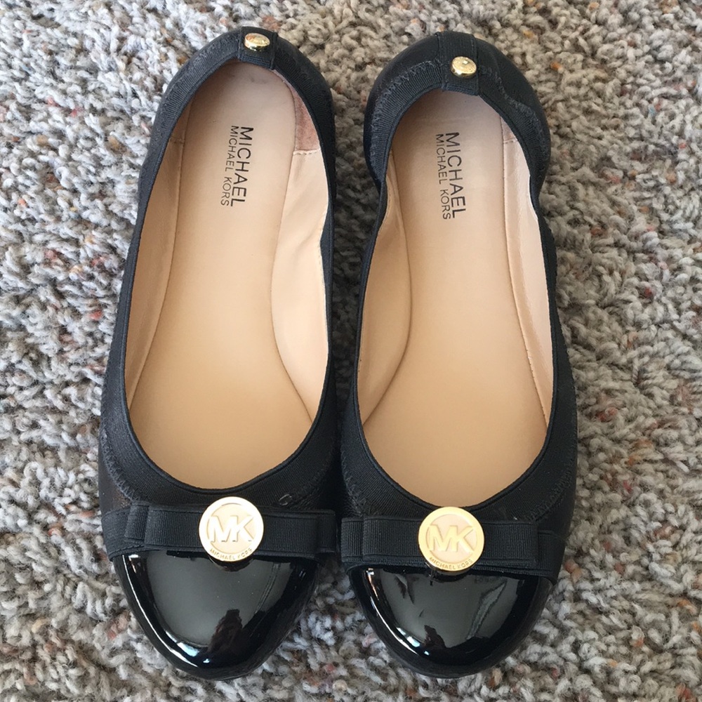 Michael Kors black flats